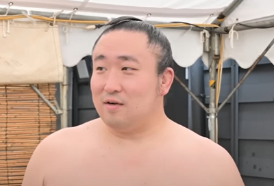 千代青梅 結婚 妻