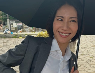 松下奈緒　家族構成　父親　母親　顔画像